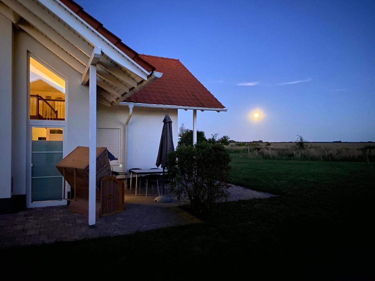 Villa Ostseebrise Trent Exteriör bild